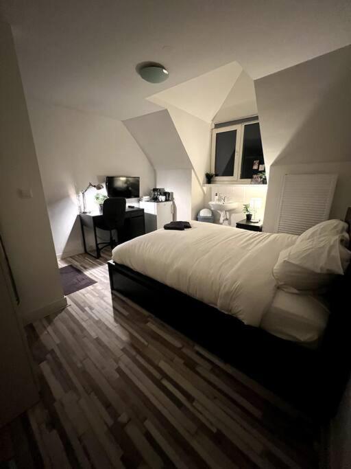 Room 404 - Eindhoven - By T&S. Екстериор снимка